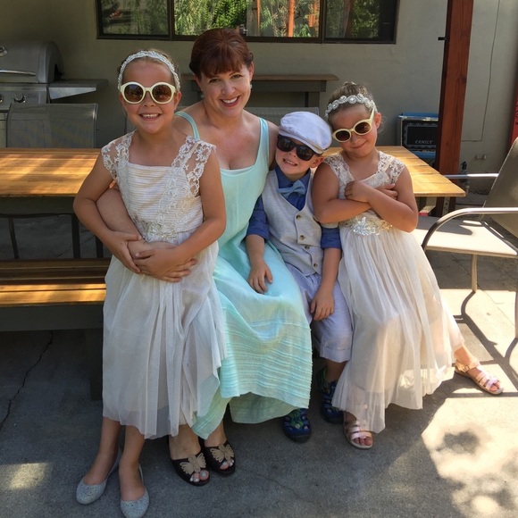 Beautiful children’s dress - Picture 4 of 4